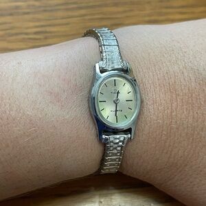 Timex quartz vintage bangle stretch band watch